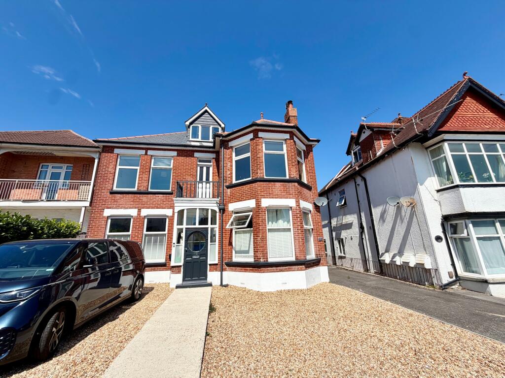 4 bed Annexe for rent in Bournemouth. From Jordan Marks Estates - Christchurch