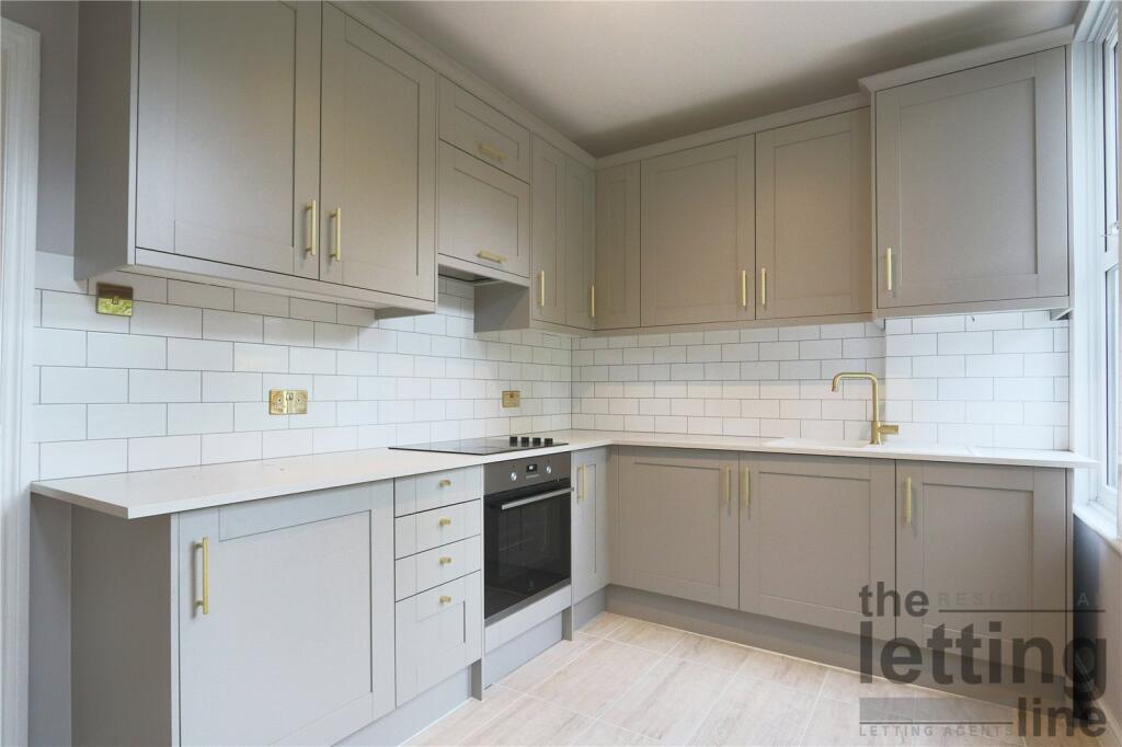 2 bed Annexe for rent in Crews Hill. From Atkinsons Residential - Enfield - Sales