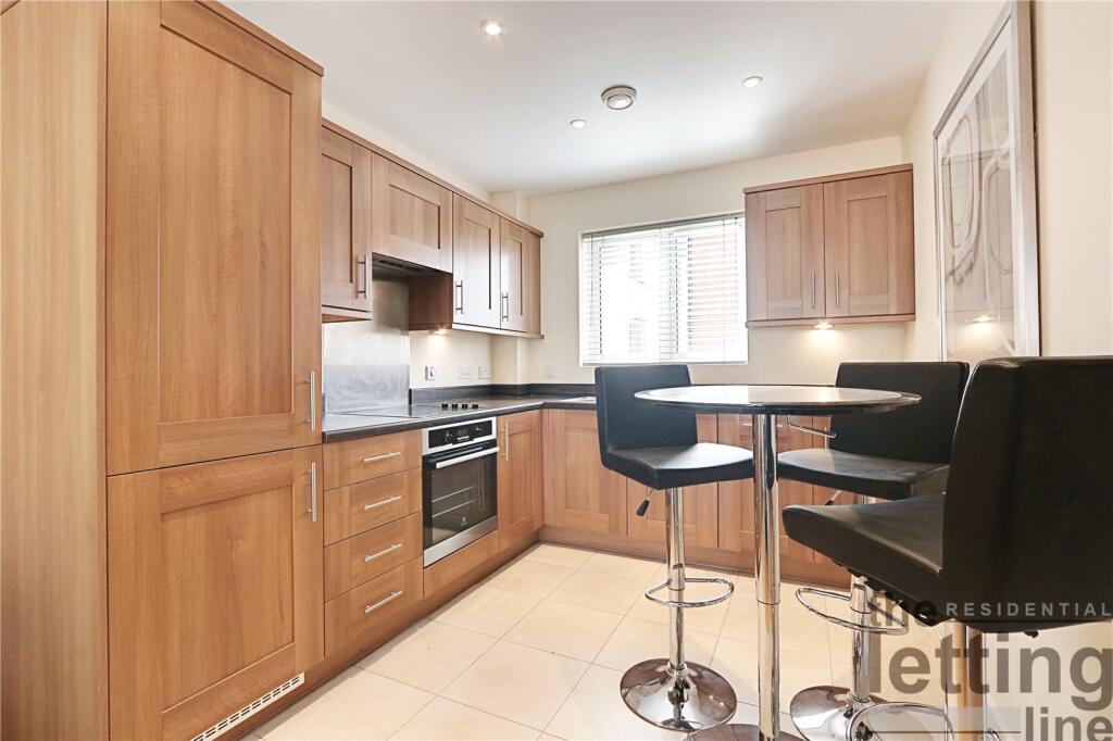 2 bed Apartment for rent in Stevenage. From Atkinsons Residential - Enfield - Sales 2 bed Apartment for rent in Stevenage. From Atkinsons Residential - Enfield - Sales