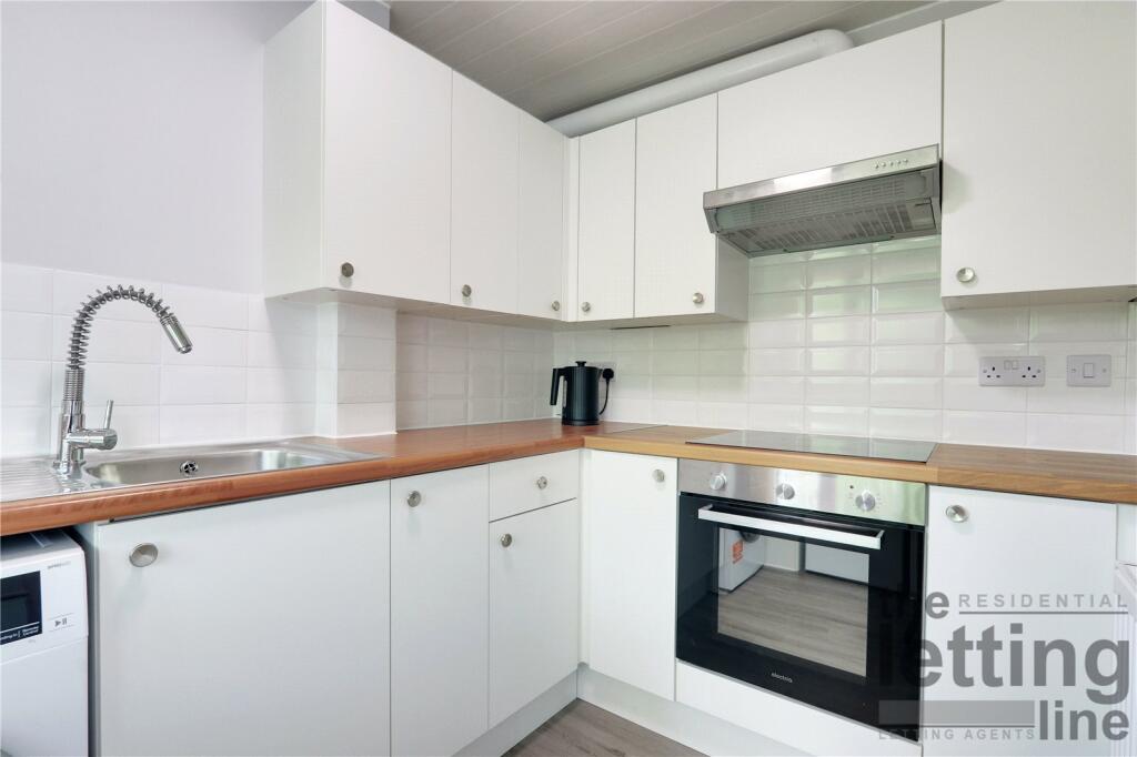 1 bed Apartment for rent in Crews Hill. From Atkinsons Residential - Enfield - Sales 1 bed Apartment for rent in Crews Hill. From Atkinsons Residential - Enfield - Sales