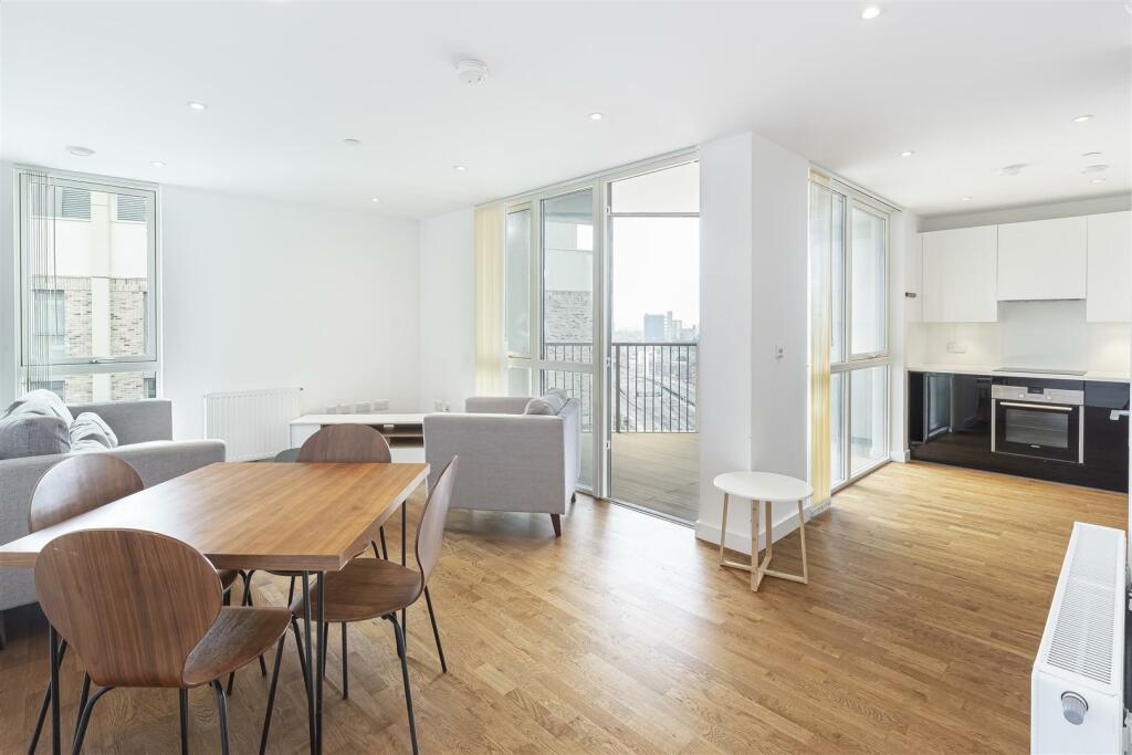 2 bed Apartment for rent in West Ham. From Madison Brook - Docklands