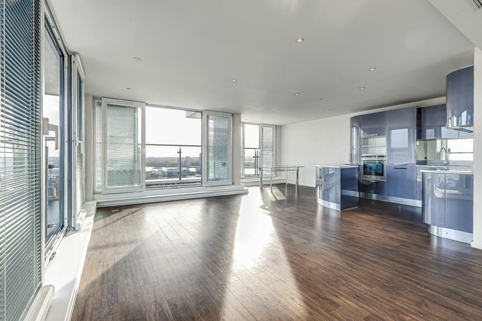3 bed Penthouse for rent in Poplar. From Madison Brook - Docklands