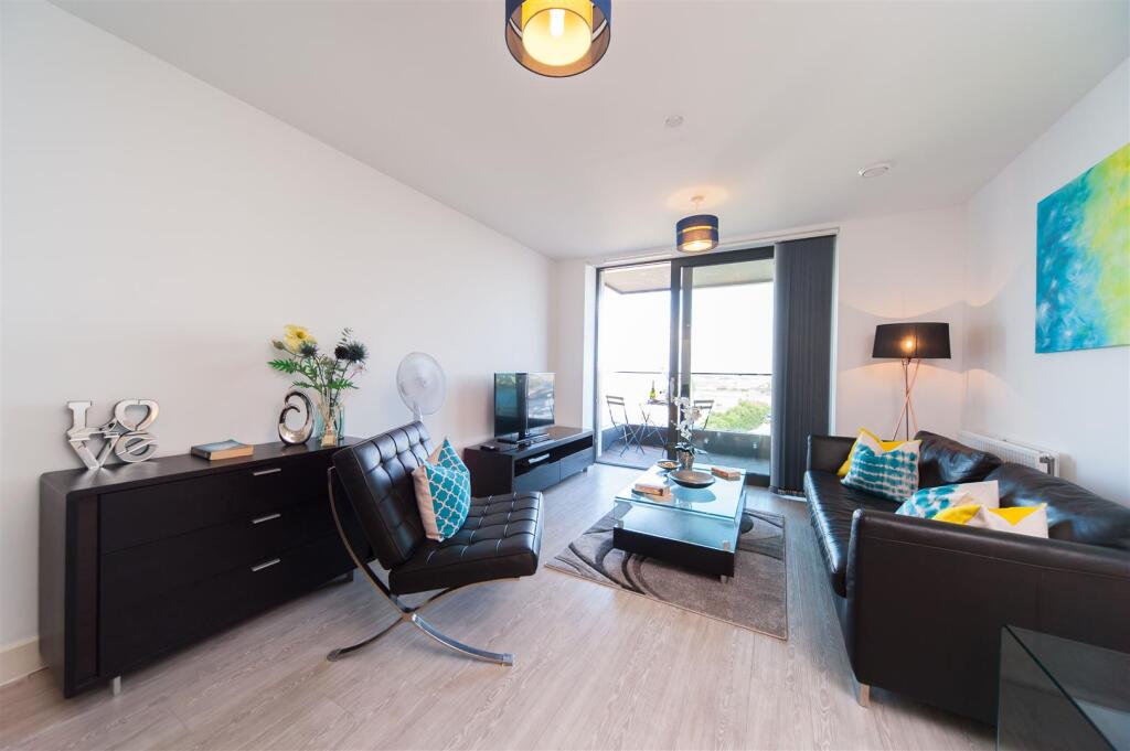 2 bed Apartment for rent in Woolwich. From Madison Brook - Docklands