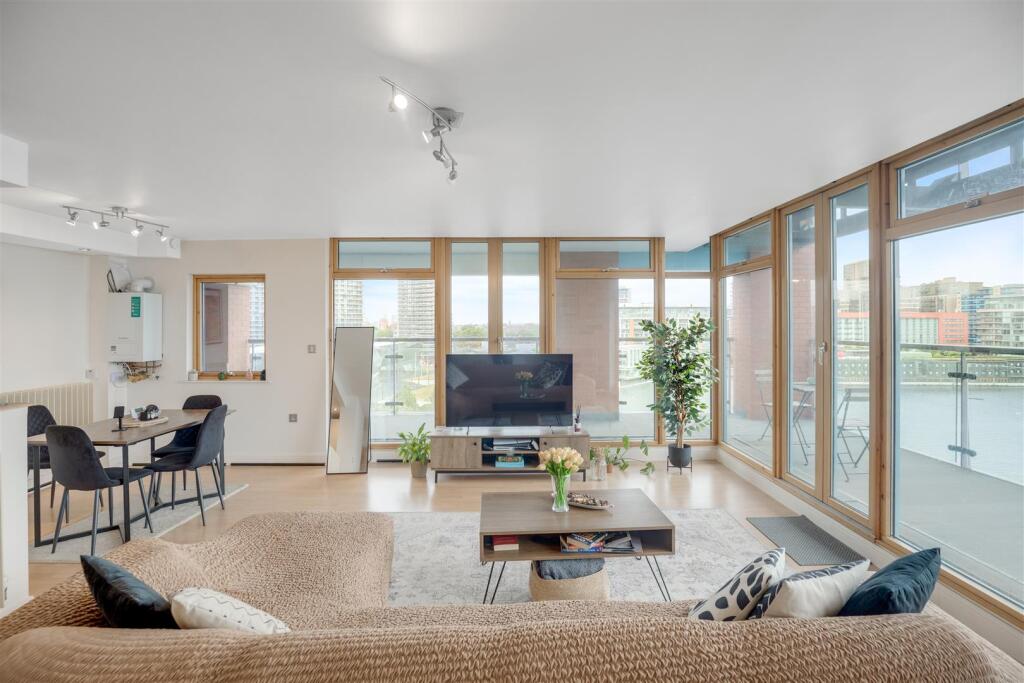 2 bed Apartment for rent in Poplar. From Madison Brook - Docklands