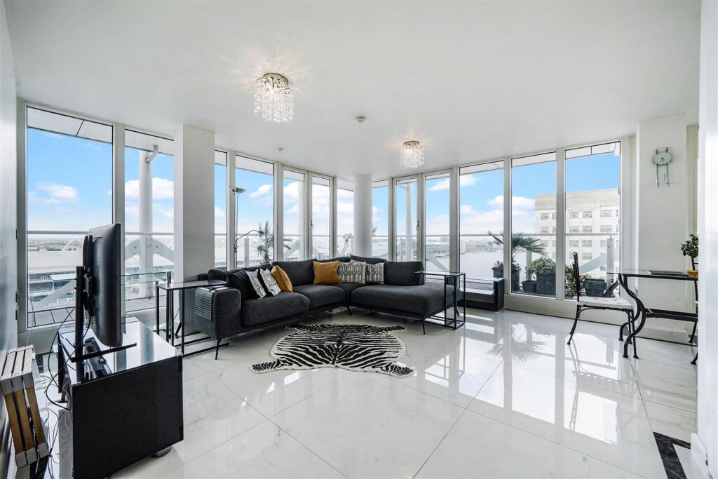 2 bed Apartment for rent in Woolwich. From Madison Brook - Docklands