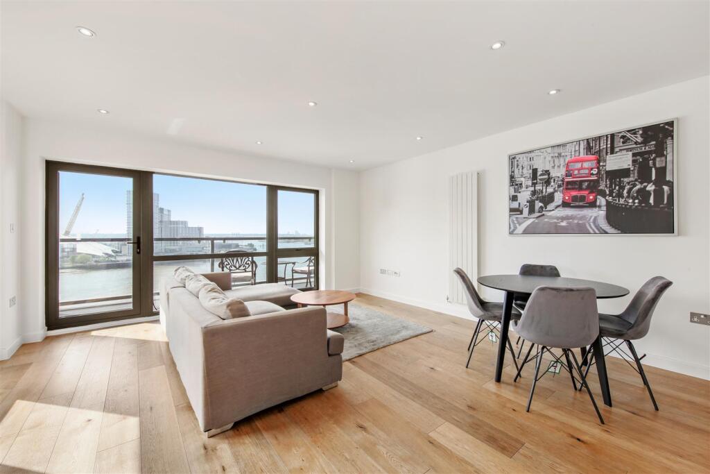 2 bed Apartment for rent in Poplar. From Madison Brook - Docklands