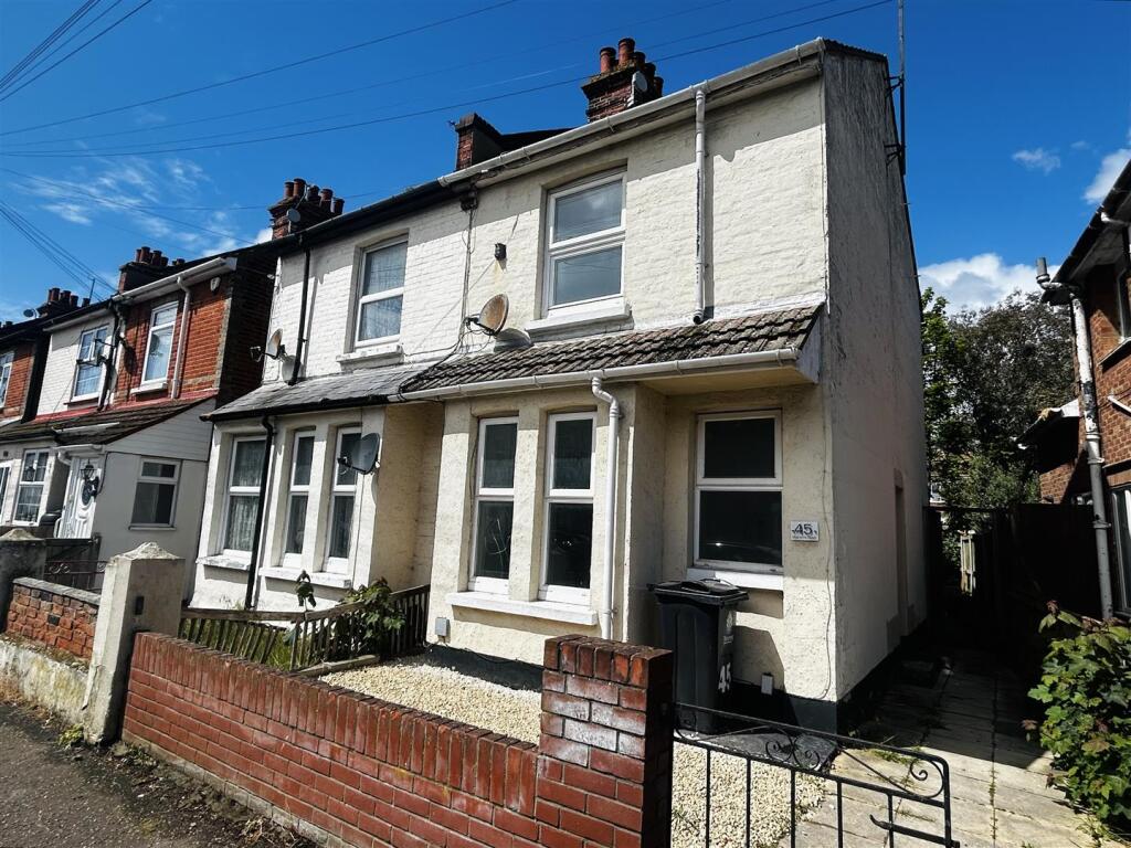 2 bed Semi Detached for rent in Clacton-on-Sea. From Sheen's - Clacton-on-sea 2 bed Semi Detached for rent in Clacton-on-Sea. From Sheen's - Clacton-on-sea