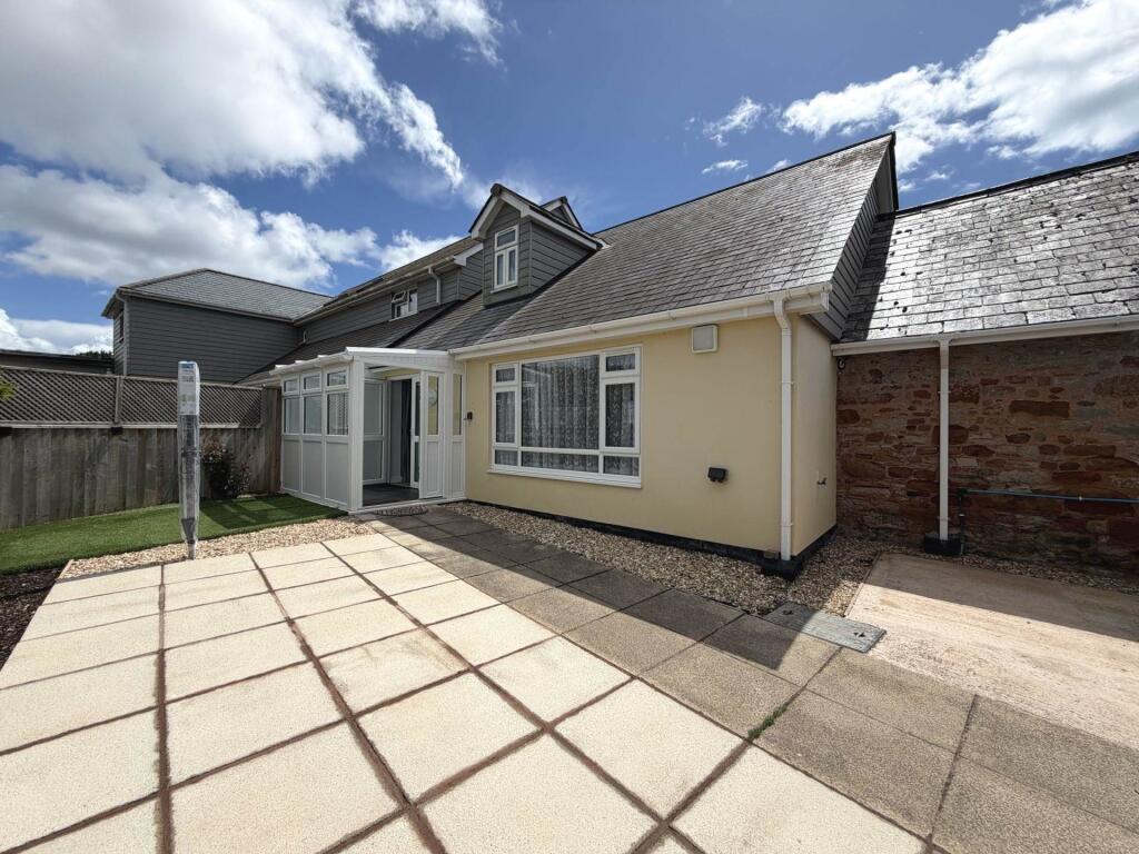 2 bed End of Terrace for rent in Exmouth. From Meadows Estate Agents - Exmouth