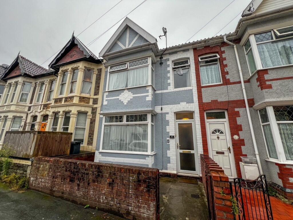 5 bed Mid Terraced House for rent in Bristol. From Westcoast Properties - Bristol