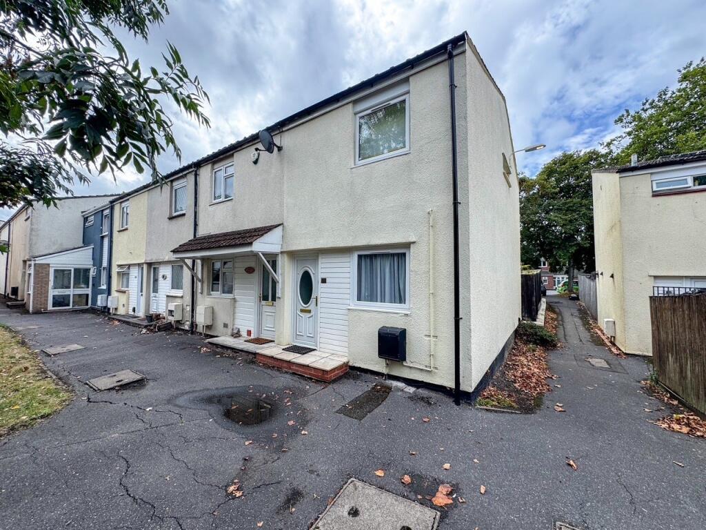 2 bed End of Terrace for rent in Bristol. From Westcoast Properties - Bristol 2 bed End of Terrace for rent in Bristol. From Westcoast Properties - Bristol