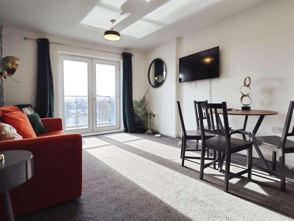 2 bed Apartment for rent in Cardiff. From Allen & Harris - Pontcanna