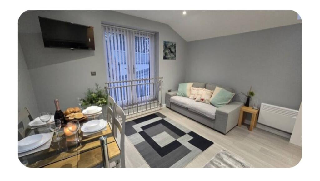 2 bed Apartment for rent in Cardiff. From Allen & Harris - Pontcanna