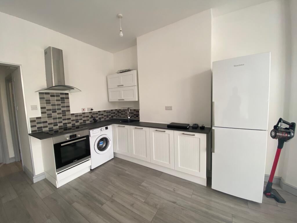 1 bed Apartment for rent in Cardiff. From Allen & Harris - Pontcanna 1 bed Apartment for rent in Cardiff. From Allen & Harris - Pontcanna