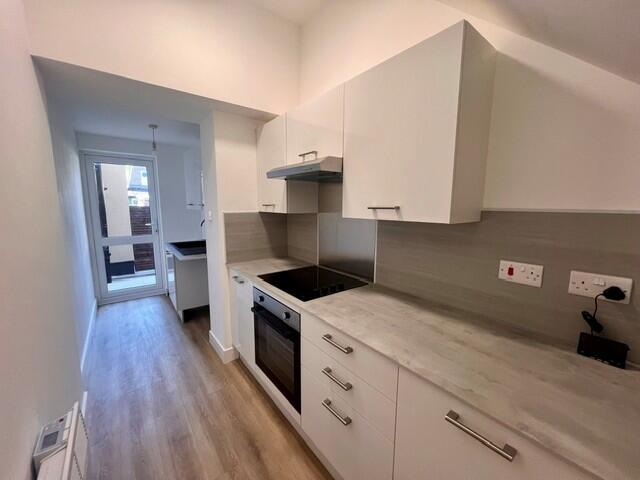 1 bed Apartment for rent in Cardiff. From Allen & Harris - Pontcanna 1 bed Apartment for rent in Cardiff. From Allen & Harris - Pontcanna