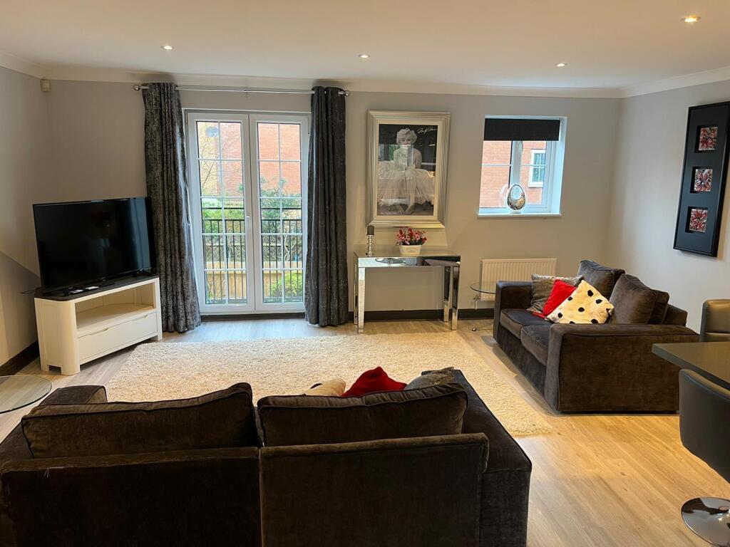 3 bed Town House for rent in Cardiff. From Allen & Harris - Pontcanna