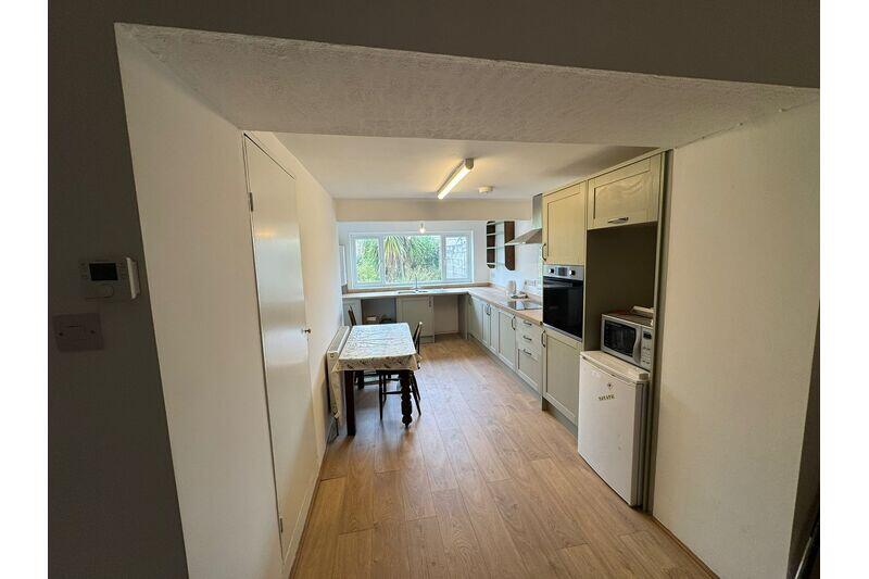 2 bed Mid Terraced House for rent in Camborne. From Celtic Estate Agents - Camborne