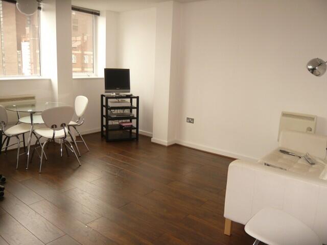 1 bed Apartment for rent in Birmingham. From Accord Lets - Birmingham (Front Of The Mailbox)