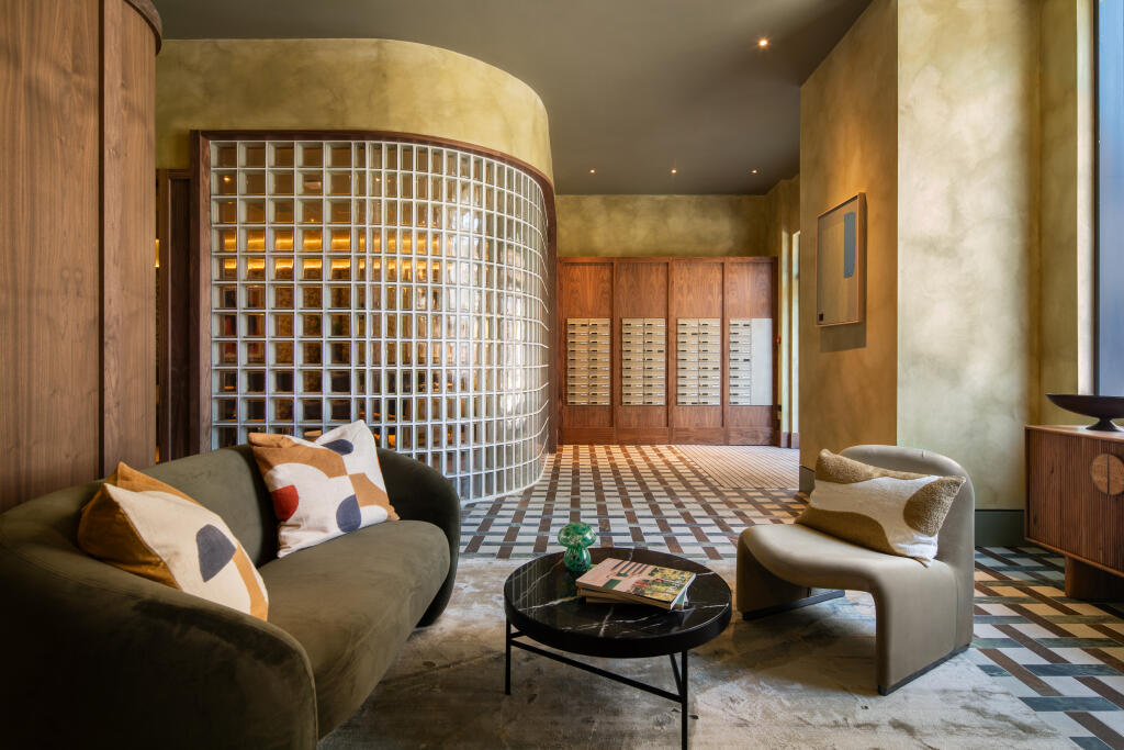 2 bed Apartment for rent in . From Accord Lets - Birmingham (Front Of The Mailbox)