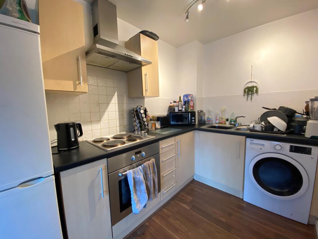 1 bed Apartment for rent in Birmingham. From Accord Lets - Birmingham (Front Of The Mailbox)