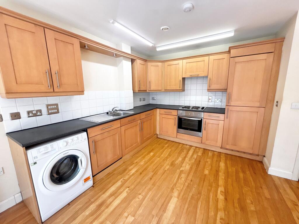 2 bed Apartment for rent in Birmingham. From Accord Lets - Birmingham (Front Of The Mailbox)