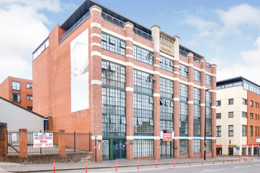 2 bed Apartment for rent in Birmingham. From Accord Lets - Birmingham (Front Of The Mailbox)