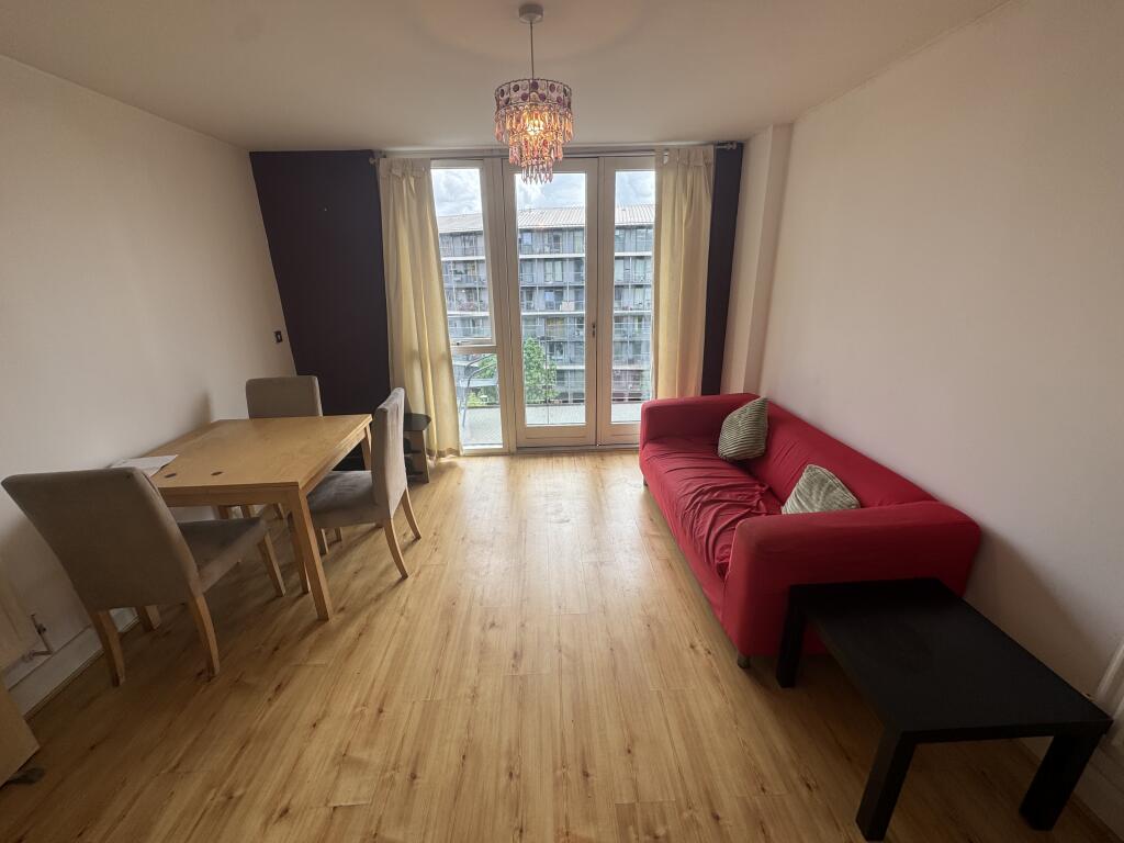 2 bed Apartment for rent in Birmingham. From Accord Lets - Birmingham (Front Of The Mailbox)