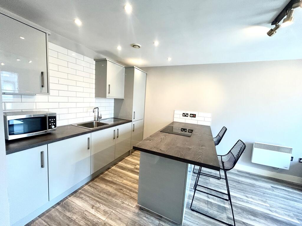 1 bed Apartment for rent in Birmingham. From Accord Lets - Birmingham (Front Of The Mailbox)