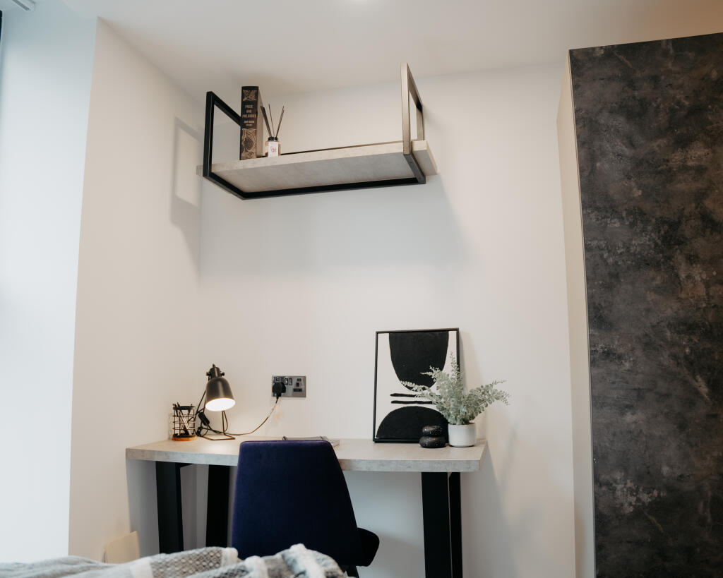 4 bed Studio for rent in . From Accord Lets - Birmingham (Front Of The Mailbox) 4 bed Studio for rent in . From Accord Lets - Birmingham (Front Of The Mailbox)