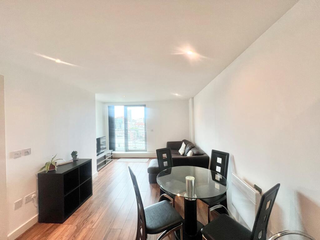 1 bed 1st Floor Flat for rent in Birmingham. From Accord Lets - Birmingham (Front Of The Mailbox)