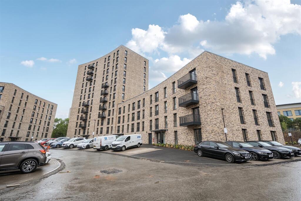 1 bed Apartment for rent in Birmingham. From Accord Lets - Birmingham (Front Of The Mailbox) 1 bed Apartment for rent in Birmingham. From Accord Lets - Birmingham (Front Of The Mailbox)