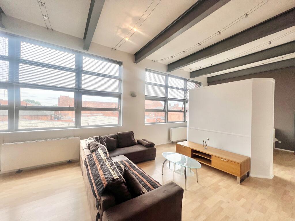 4 bed Studio for rent in Birmingham. From Accord Lets - Birmingham (Front Of The Mailbox) 4 bed Studio for rent in Birmingham. From Accord Lets - Birmingham (Front Of The Mailbox)
