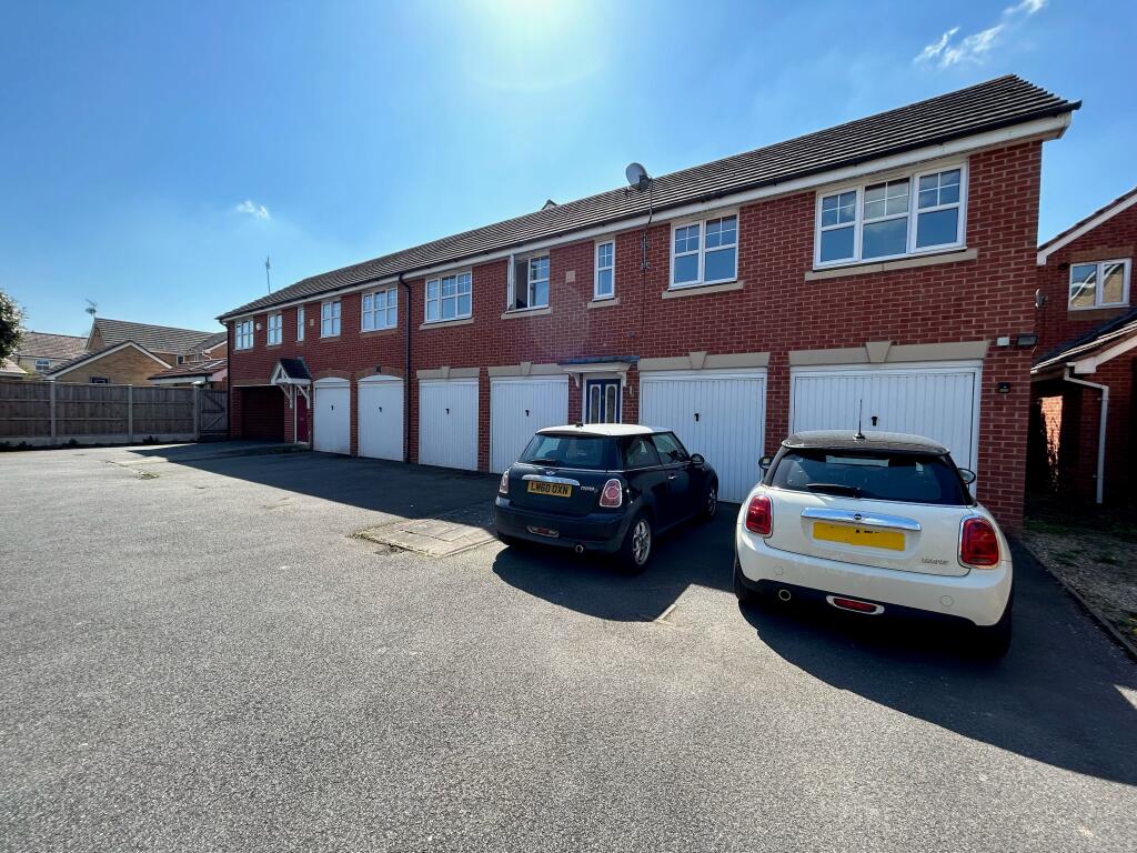 2 bed Apartment for rent in Stoke Pound. From Accord Lets - Birmingham (Front Of The Mailbox) 2 bed Apartment for rent in Stoke Pound. From Accord Lets - Birmingham (Front Of The Mailbox)