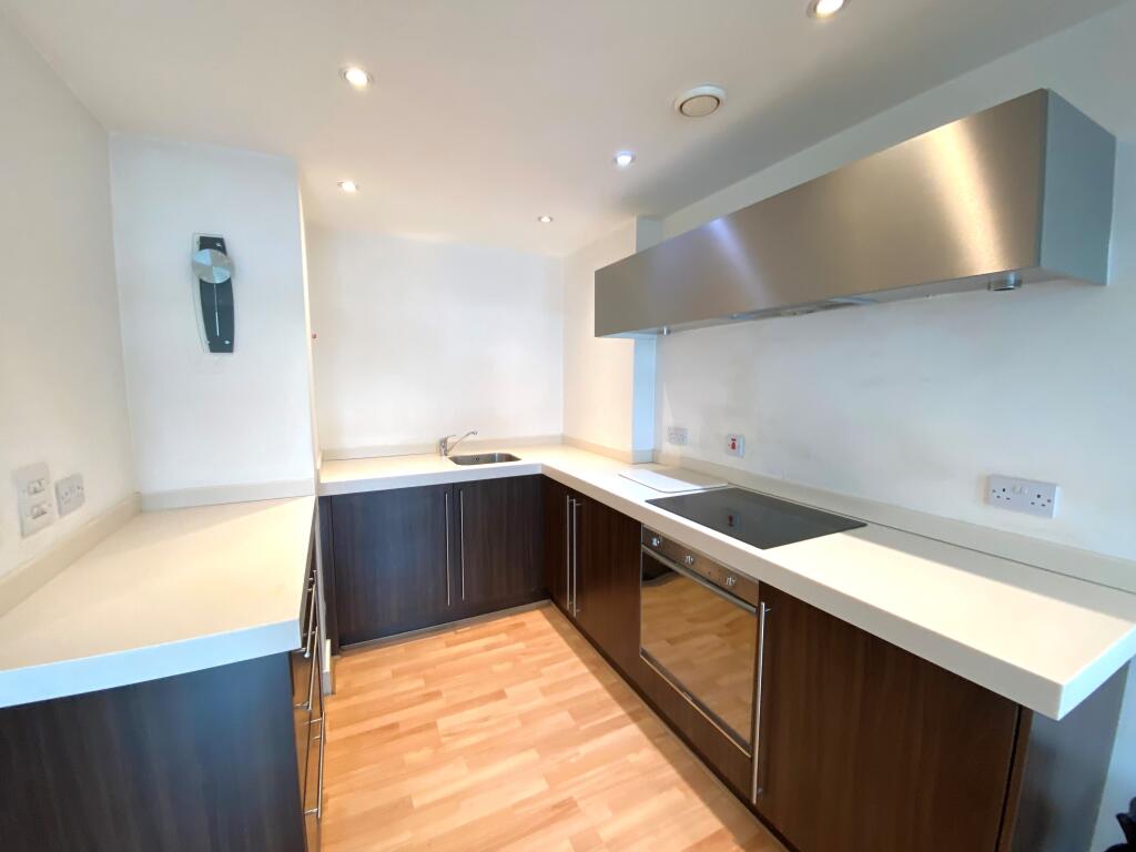 1 bed Apartment for rent in Birmingham. From Accord Lets - Birmingham (Front Of The Mailbox)