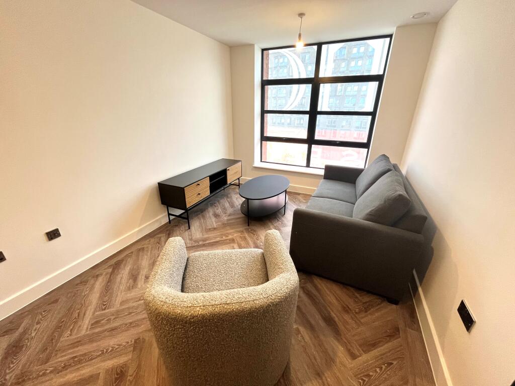 2 bed Apartment for rent in Birmingham. From Accord Lets - Birmingham (Front Of The Mailbox)