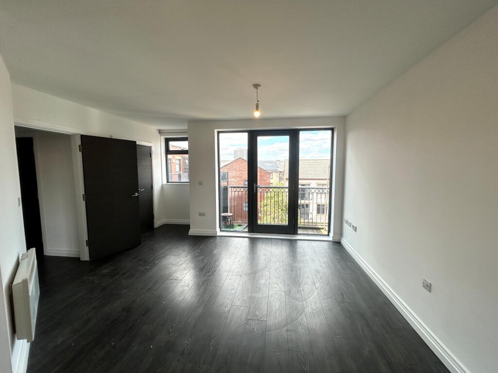 2 bed Apartment for rent in Birmingham. From Accord Lets - Birmingham (Front Of The Mailbox)