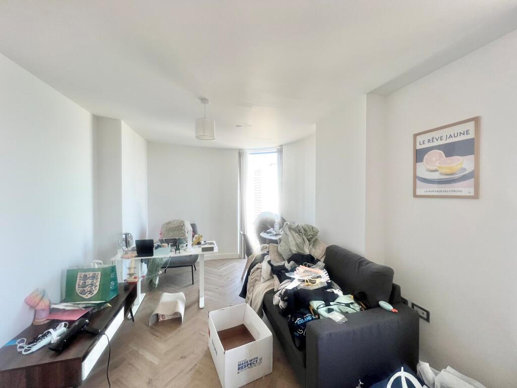 1 bed Apartment for rent in Birmingham. From Accord Lets - Birmingham (Front Of The Mailbox) 1 bed Apartment for rent in Birmingham. From Accord Lets - Birmingham (Front Of The Mailbox)