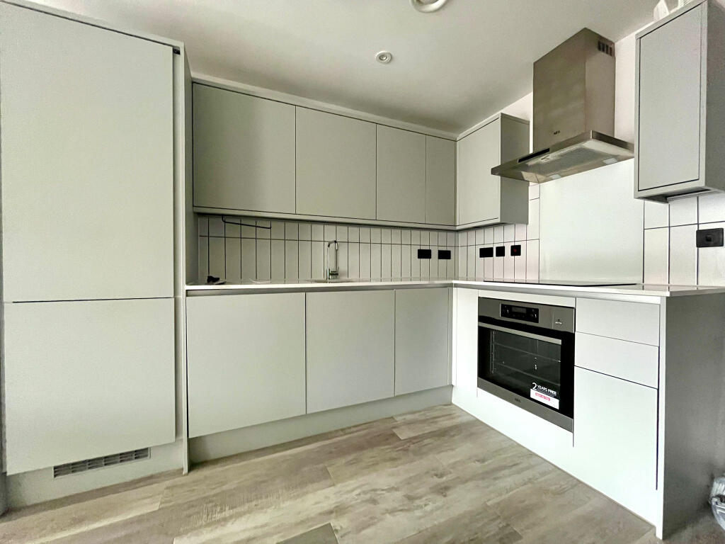 1 bed Apartment for rent in Birmingham. From Accord Lets - Birmingham (Front Of The Mailbox) 1 bed Apartment for rent in Birmingham. From Accord Lets - Birmingham (Front Of The Mailbox)