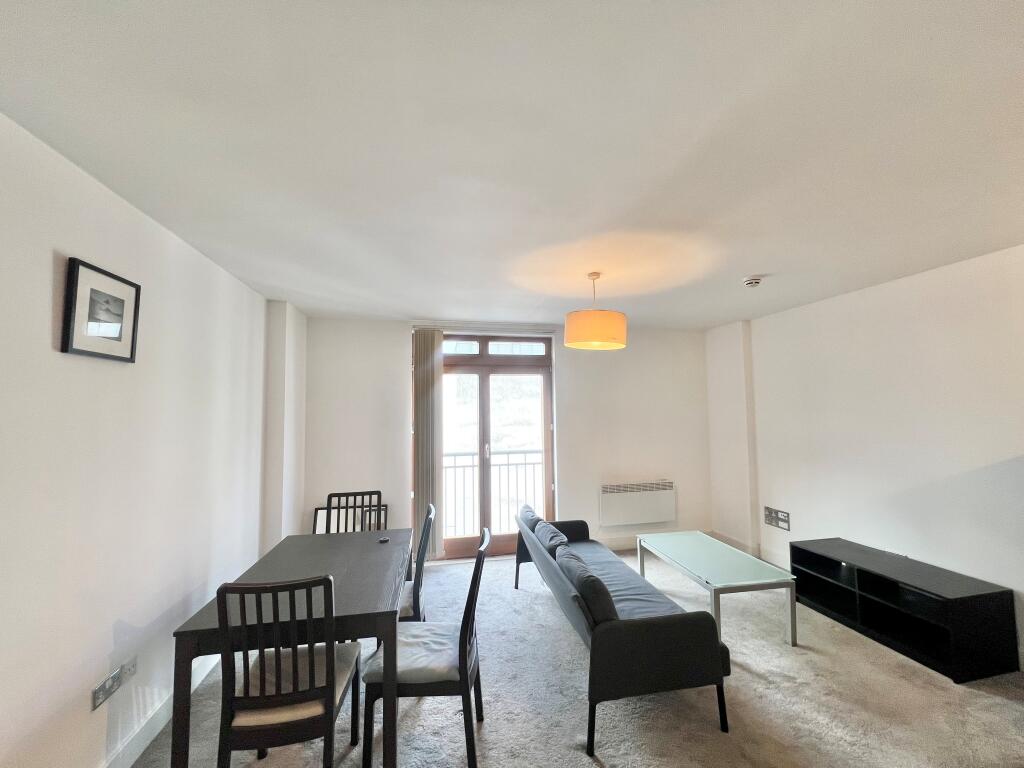 2 bed Apartment for rent in Birmingham. From Accord Lets - Birmingham (Front Of The Mailbox)