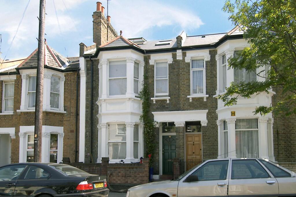 4 bed Detached for rent in Hammersmith. From Lawson Rutter