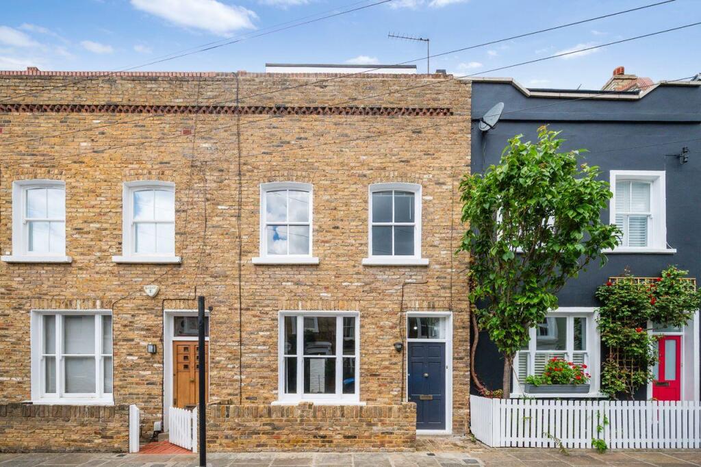 5 bed Mid Terraced House for rent in Camden Town. From Matthew James & Company - Kentish Town 5 bed Mid Terraced House for rent in Camden Town. From Matthew James & Company - Kentish Town