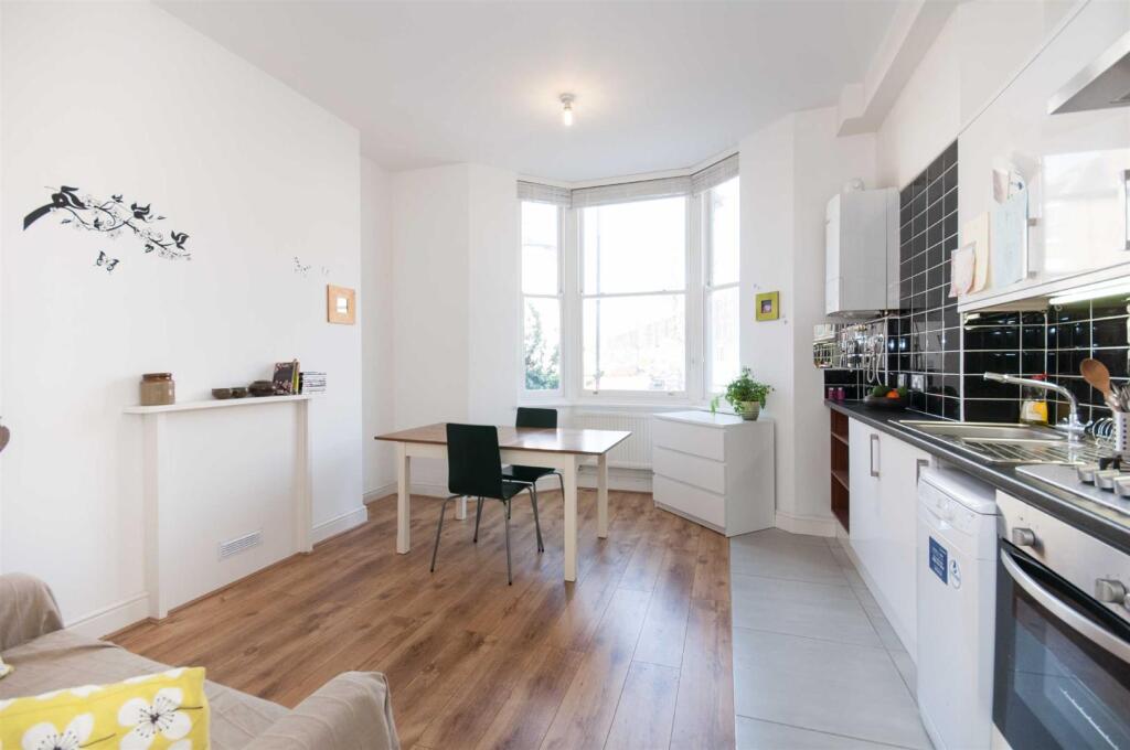 1 bed 1st Floor Flat for rent in Camden Town. From Matthew James & Company - Kentish Town