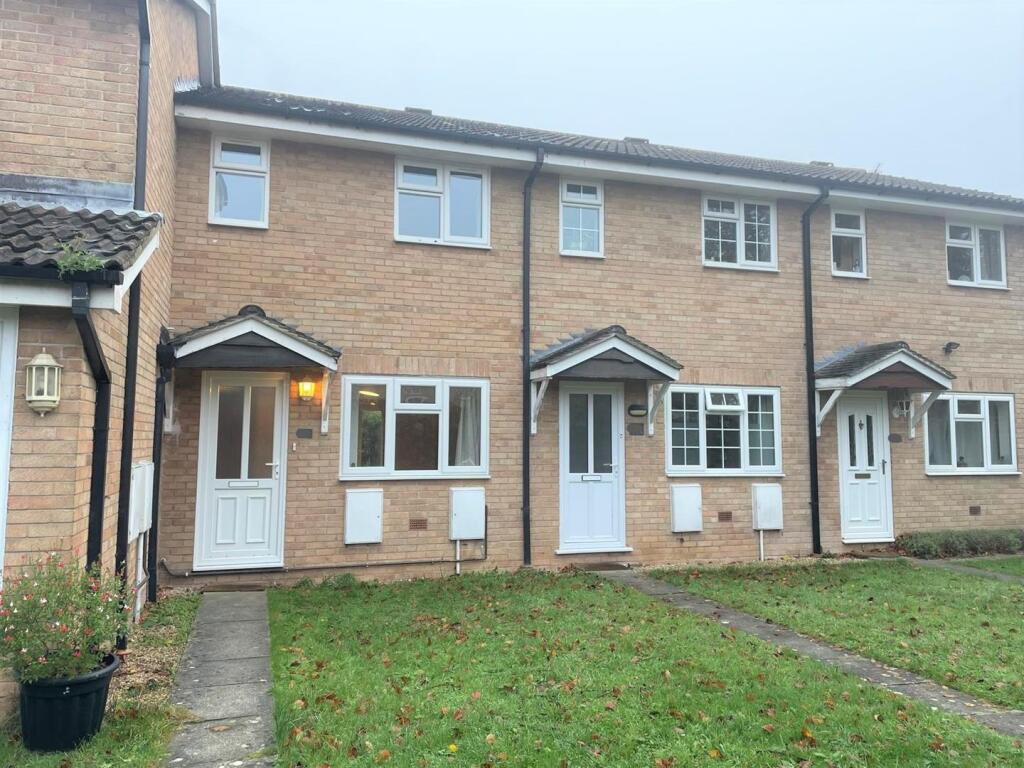 2 bed Mid Terraced House for rent in Taunton. From Wilkie May & Tuckwood - Taunton