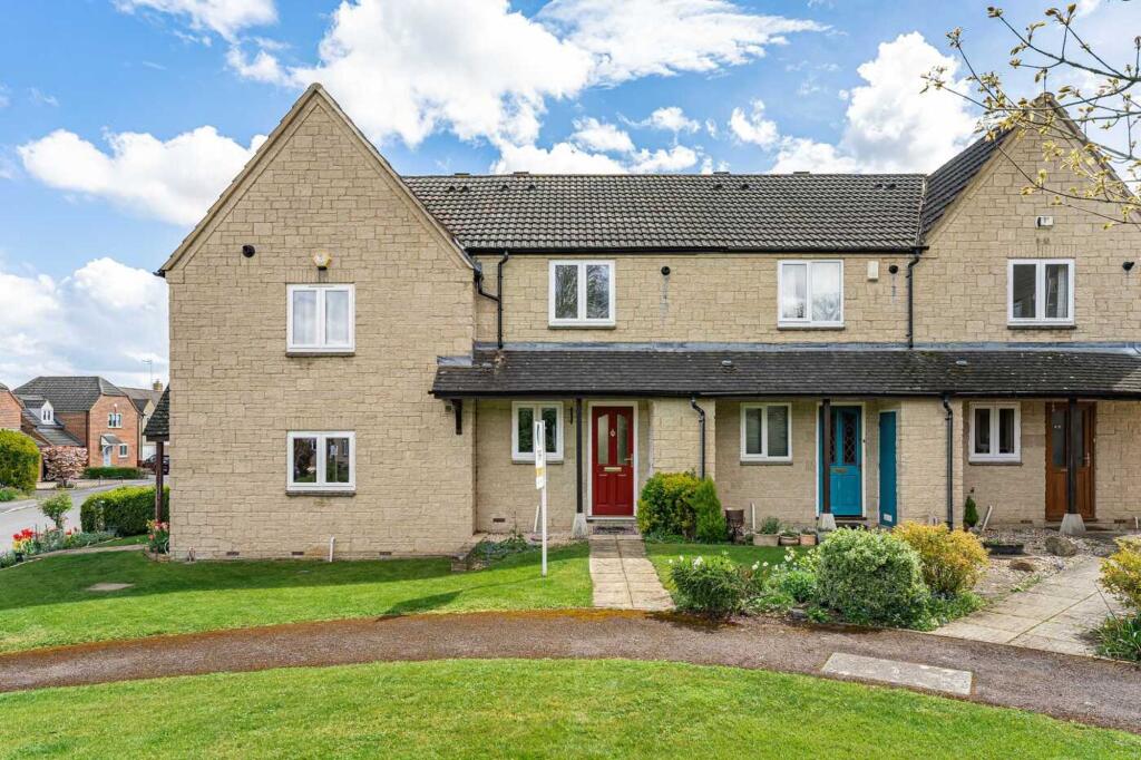2 bed Mid Terraced House for rent in Wheatley. From Turner Properties - Oxford
