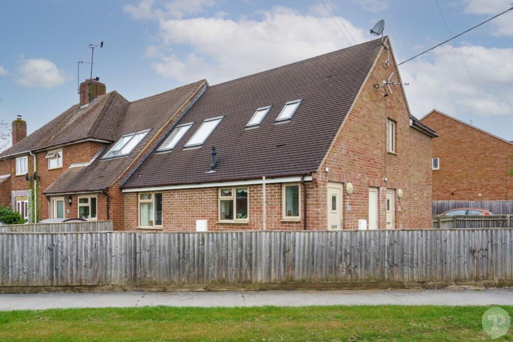 2 bed Apartment for rent in Wheatley. From Turner Properties - Oxford