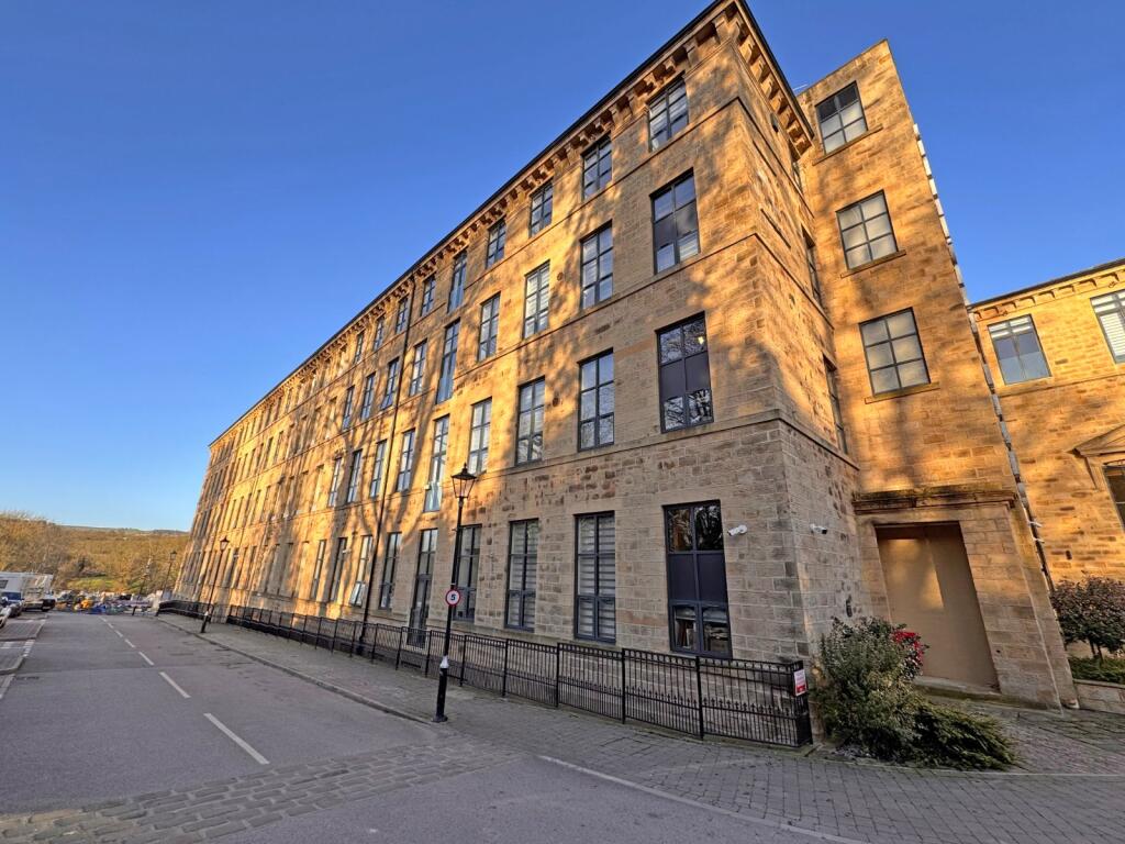 2 bed Apartment for rent in Burley Woodhead. From FSS - Harrogate
