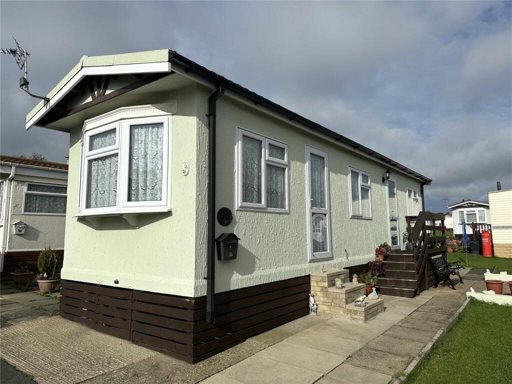 1 bed Mid Terraced House for rent in Forest Moor. From FSS - Harrogate