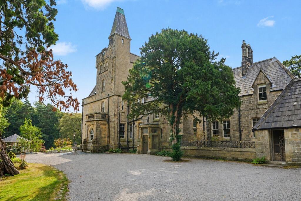 2 bed Apartment for rent in Glasshouses. From FSS - Harrogate