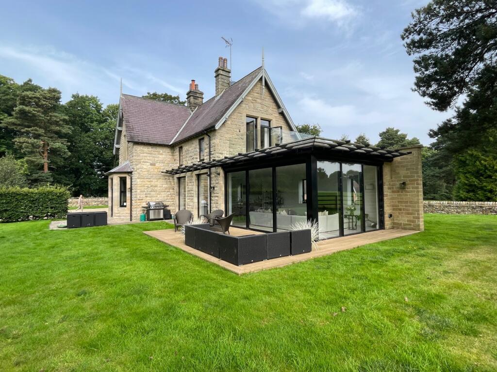 5 bed Detached for rent in Follifoot. From FSS - Harrogate 5 bed Detached for rent in Follifoot. From FSS - Harrogate