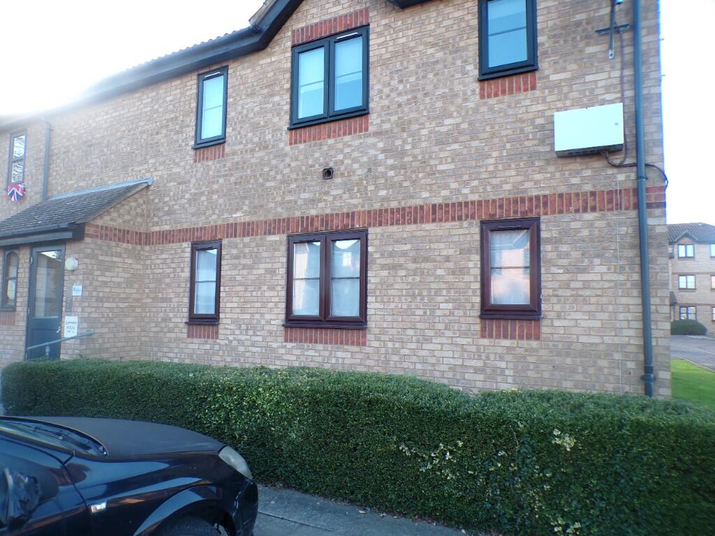 0 bed Studio for rent in London. From A. C. Estates - Hornchurch