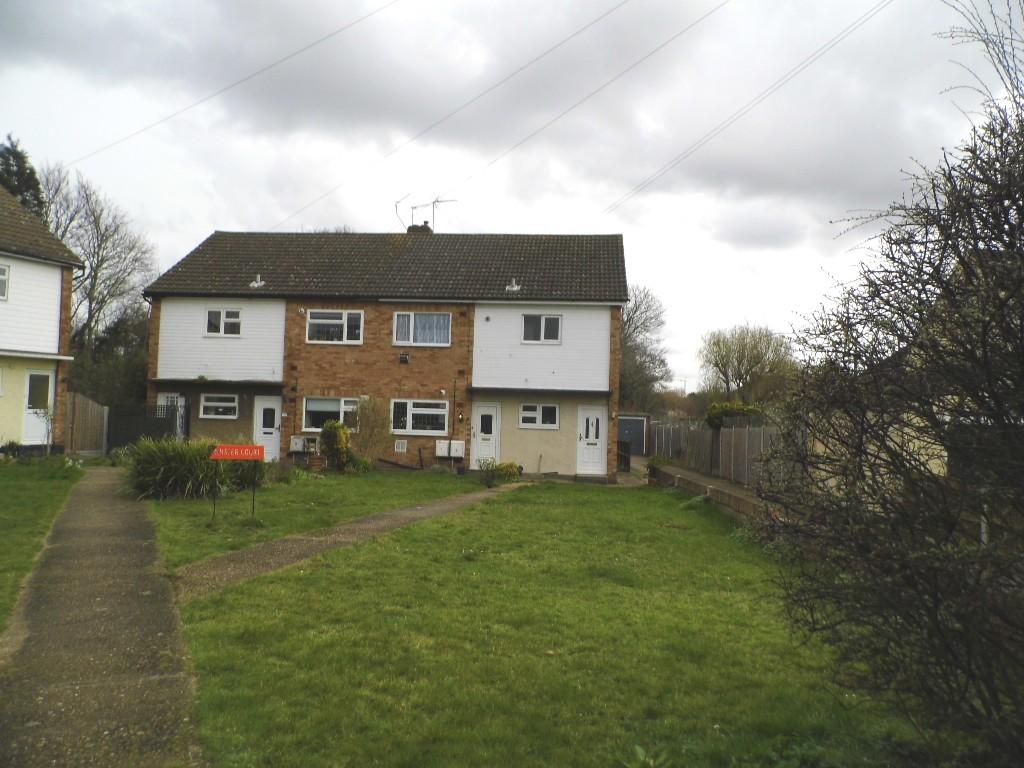 2 bed 1st Floor Flat for rent in London. From A. C. Estates - Hornchurch